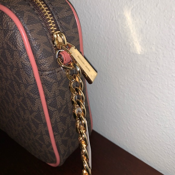 Michael Kors Jet Set Travel Logo Crossbody Bag - Picture 5 of 13